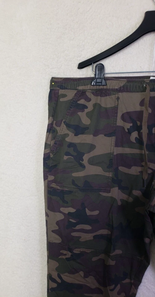 Gap Women Pants XXL Green Camo Cotton B Drawtring Tapered Leg Utility Jogger - Image 2 of 4