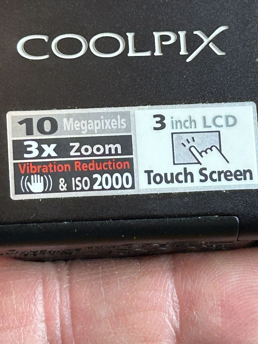 Nikon Coolpix S230 10 Megapixel 3 inch LCD Touch Screen Nikon Coolpix S230 10 Megapixel 3 inch LCD Touch Screen