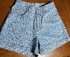 Vintage 90s Arizona High Waisted Jean Mom Shorts Size 9 Retro Light Denim USA