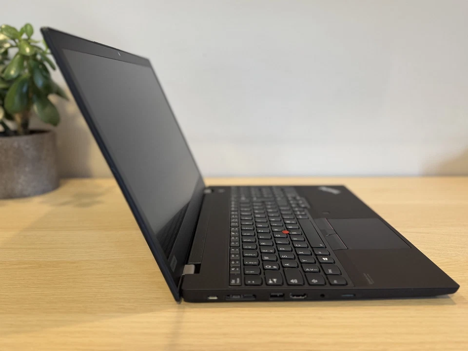 Lenovo ThinkPad T15 G1 · i5-10210U · 32GB · 2TB, Foto 3 von 5