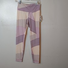 Old Navy women's Size Medium leggings.NEW.