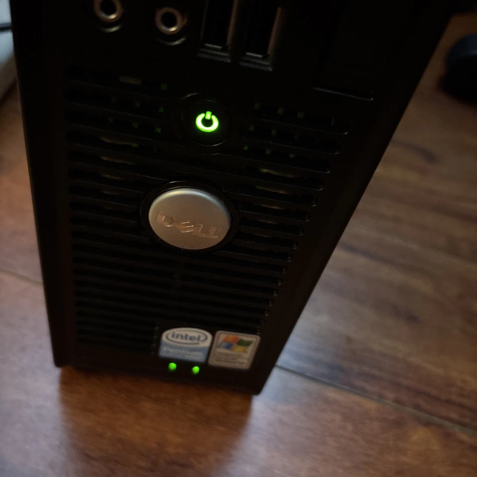 Dell OptiPlex 745 Desktop Intel Core 2 6600 2GB Ram Windows XP NO HARD DRIVE!! - Image 2 of 4