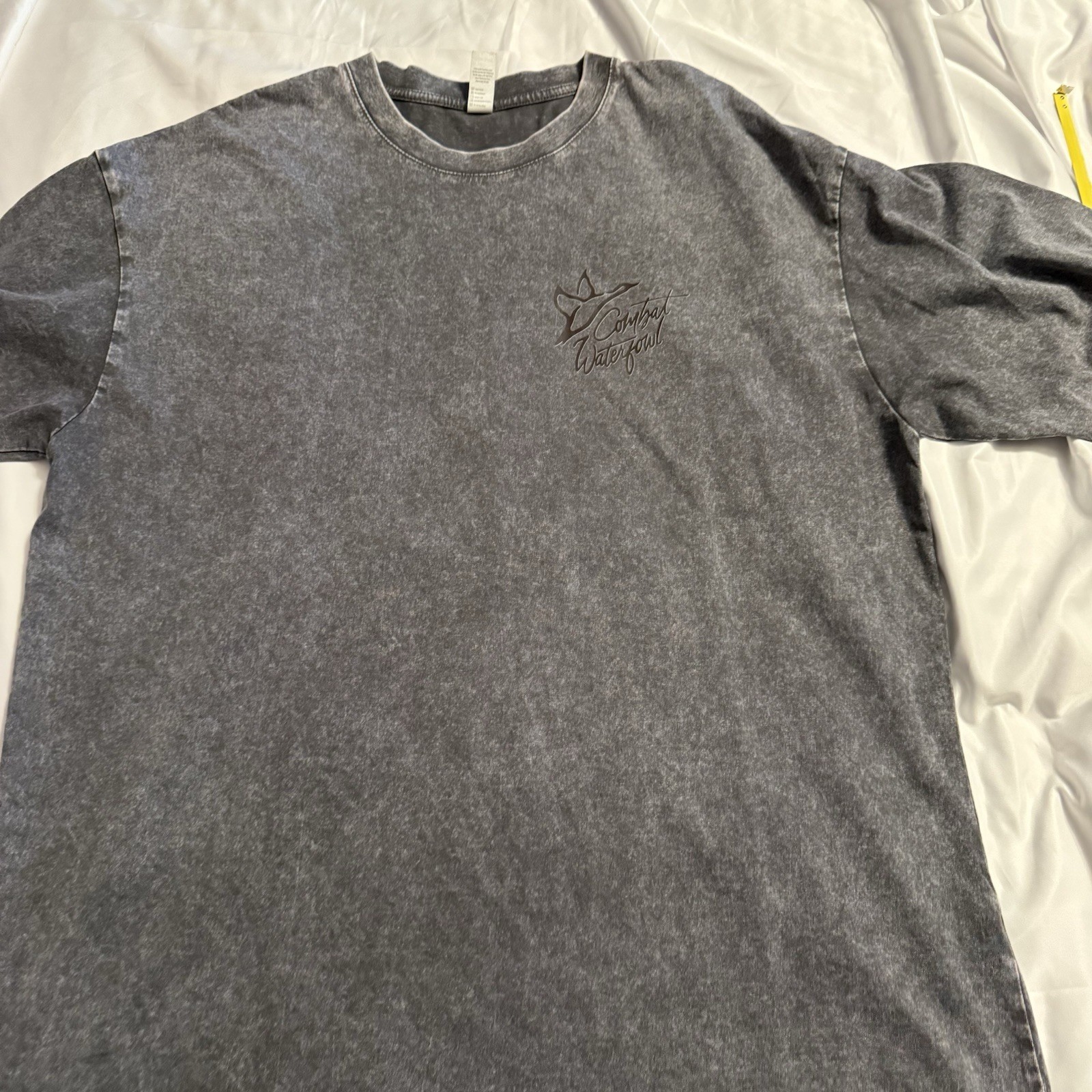 Combat Waterfowl Duck Riding On Back Of A Deer tshirt mens size XL