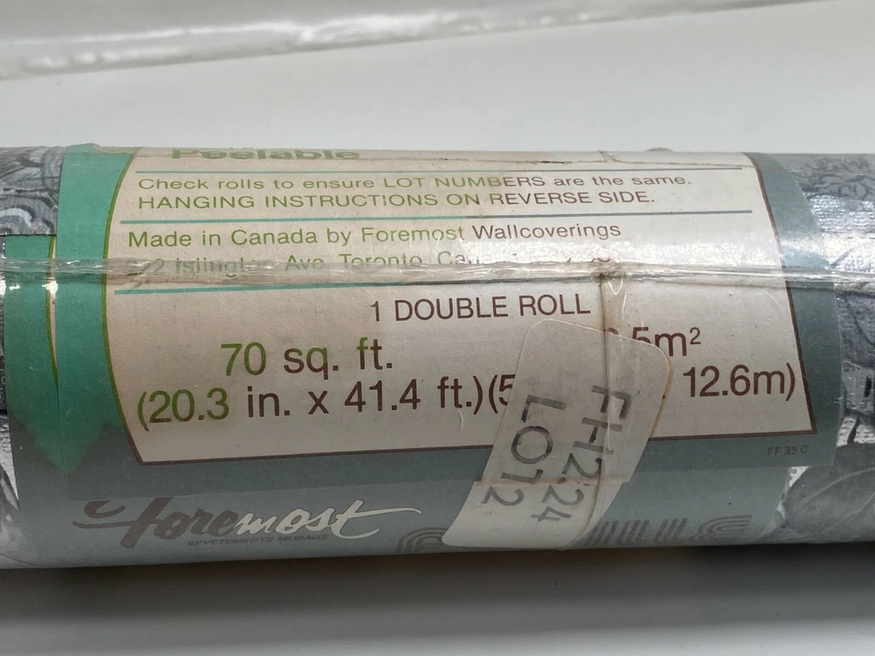 Revestimientos de pared vintage Foremost papel aluminio preparado fregable 70 pies cuadrados plata floral Foto 3 de 4