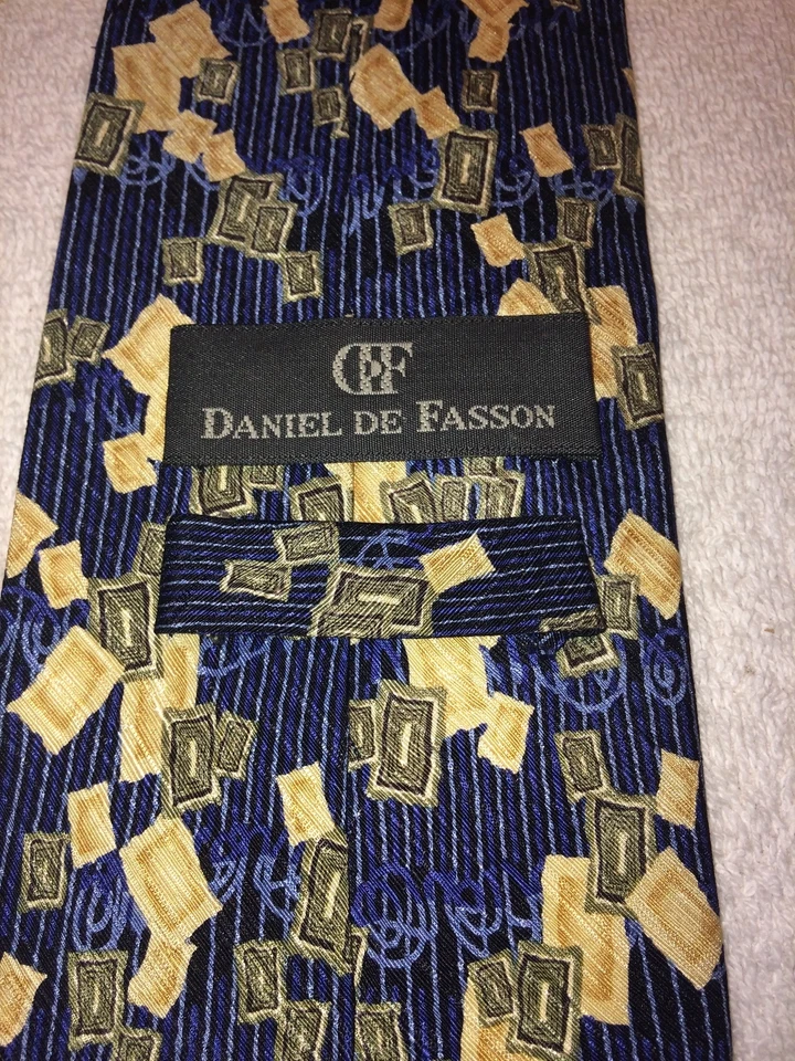 CORBATA HOMBRE DANIEL DE FASSON 3,75 X 60 AZUL CON DETALLES BEIGE ORO Y VERDE SALVIA Foto 4 de 4