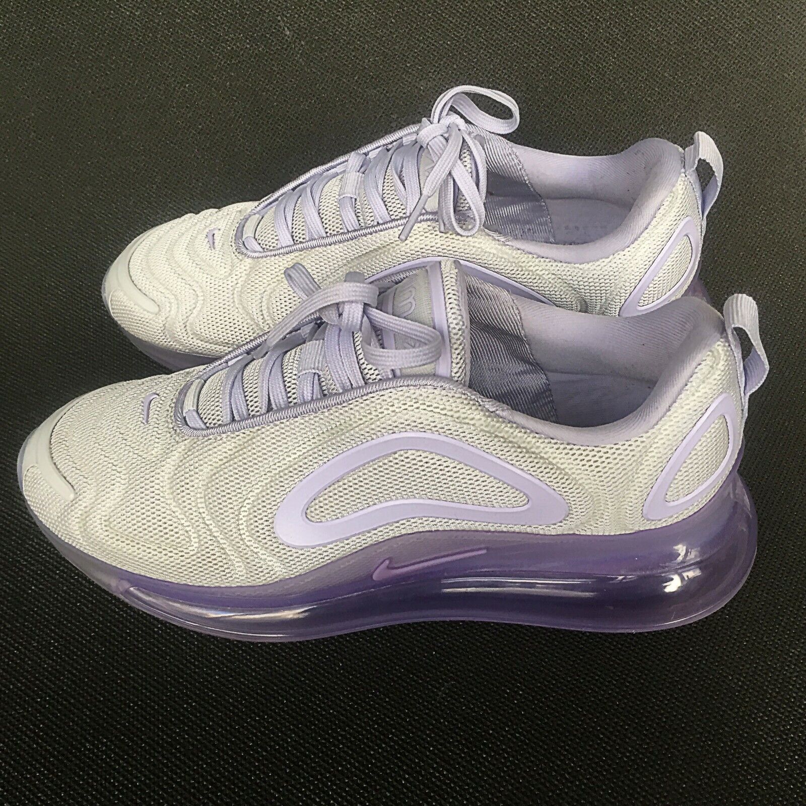 Nike Women's Air Max 720 White/Metallic Platinum-Pure Platinum - AR9293-101