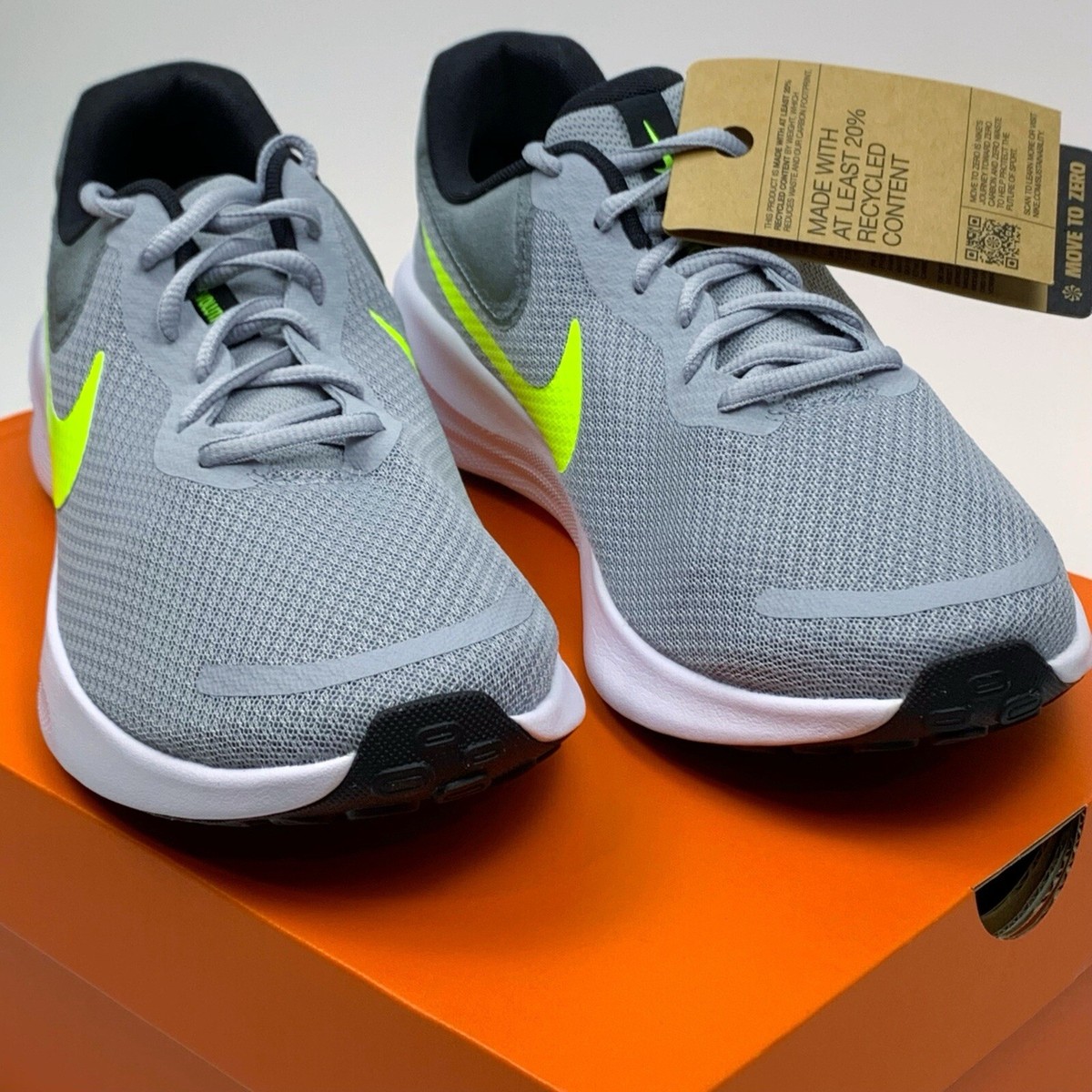 Nike Revolution 7 Men\'s Size 11.5 Wolf Grey Volt Road Running Shoes FB2207-002 Nike Revolution 7 Wolf Grey Volt Running Shoes Sneakers Men  main image 2
