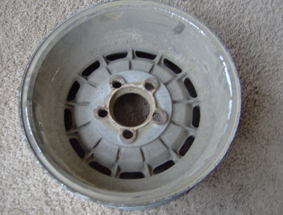 Mag Wheel Pattern Vintage Appliance turbine vector western style mag wheel 5 on 5 bolt ...