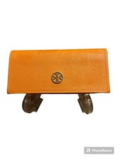tory burch sunglasses case women