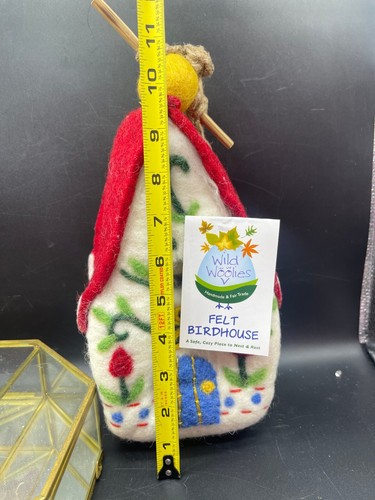 Wild Woolies, Handmade, Alpine Felt Bird House - Picture 10 of 11