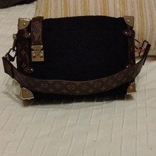 Louis Vuitton Black Monogram Shoulder Bag Brown Strap Gold Hardware Designer