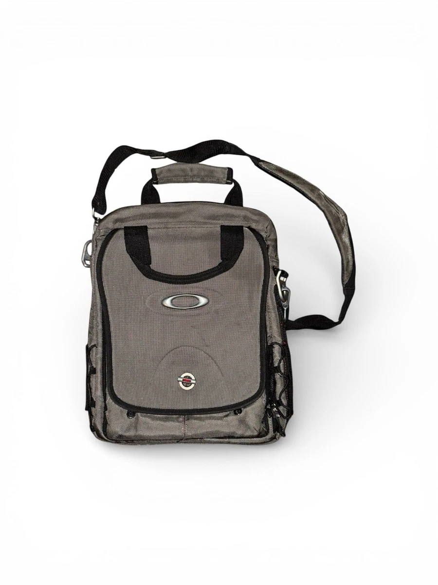 Oakley Men's Messenger/Shoulder Bags for sale - eBay