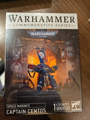 BNIB Captain Centos  Warhammer 40K Commemorative Edition Ultramarines