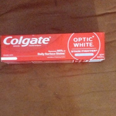Colgate Optic White Stain Fighter Teeth Whitening Toothpaste Clean Mint 6.0 oz