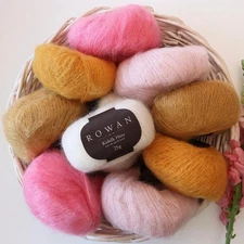British-Made Silk & Baby Mohair Yarn Ball, for Hand Knitting, 0.88oz