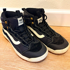 VANS UltraRange Mid-Top Water Resistant Lace-...