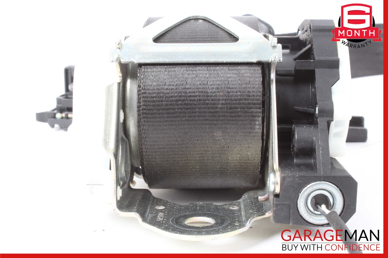 08-18 Maserati GranTurismo M145 Coupe Front Right Side Seat Belt Black OEM