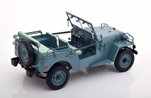 1:18 Kyosho Toyota Country Cruiser BJ blu/verde - Foto 2 di 4