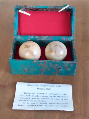 Graniphyrische Jade gesunde Bälle mit grüner Box