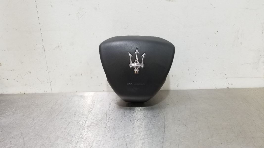 17 2017 MASERATI GHIBLI OEM DRIVER LEFT STEERING WHEEL SRS PAD BLACK 