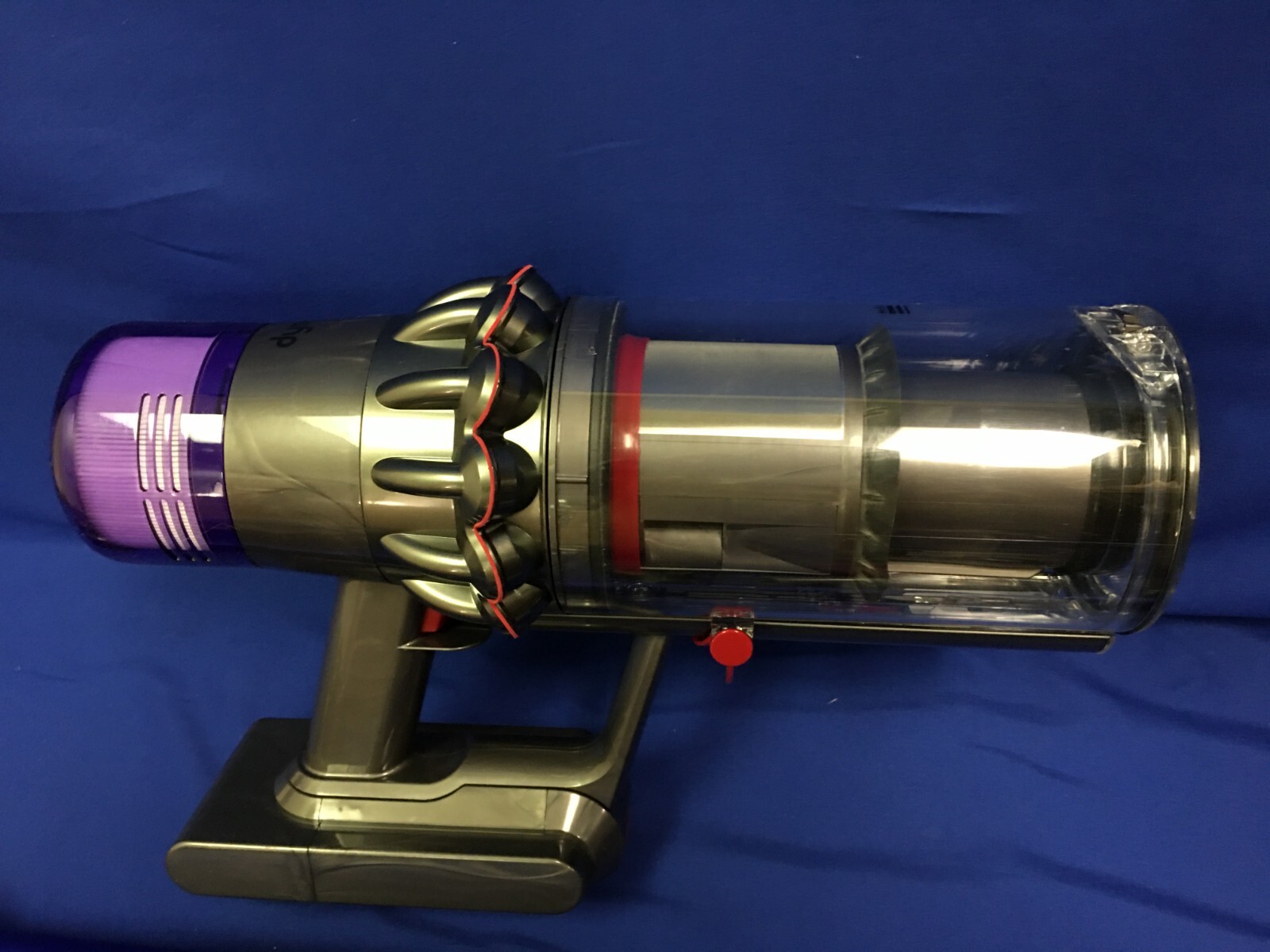 Dyson V11 (SV28) Torque Drive + Stick Vacuum Cleaner Nickel/Blue eBay