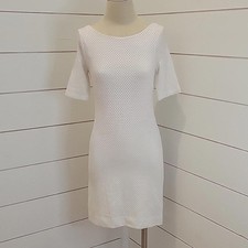 BANANA REPUBLIC 4 petite form fitting white mini dress with jersey material