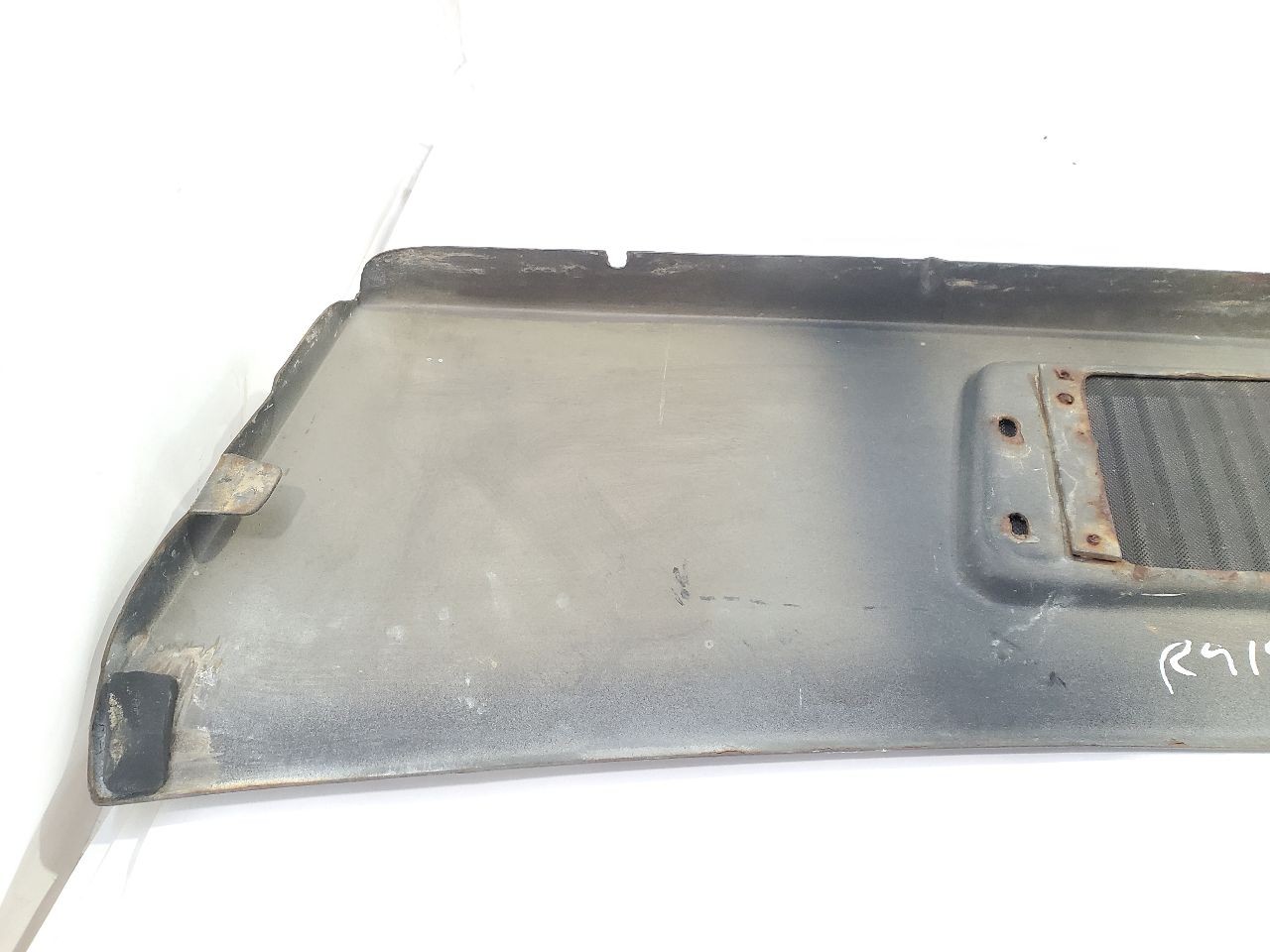 Used Cowl Grille Panel fits: 1991 Bentley TURBO R  Grade A