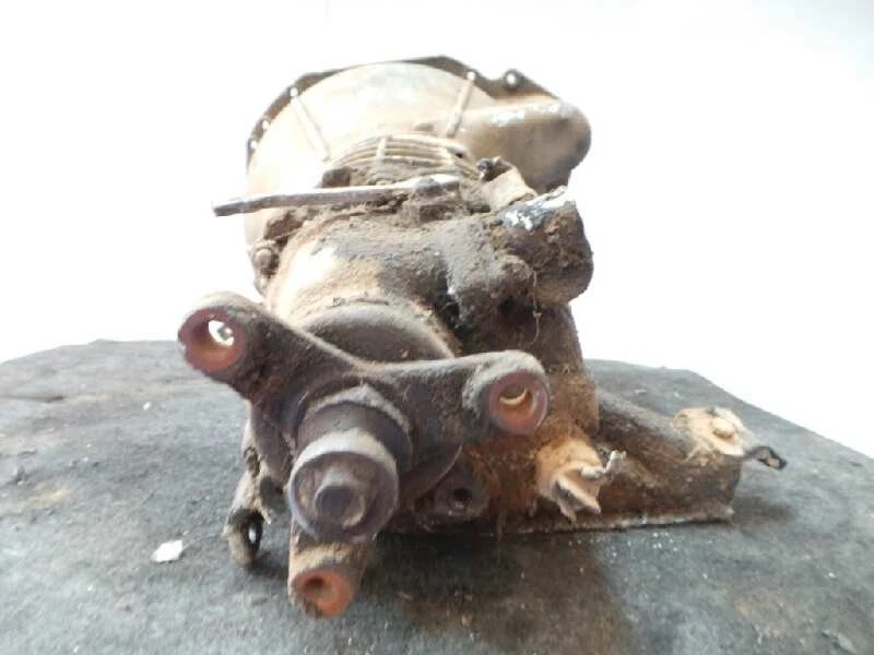 NO TIENE BOÎTE DE VITESSES / MOTOR PERKINS / 4.VELOCIDADES / 369102 POUR SEAT 15 - Image 4 of 4