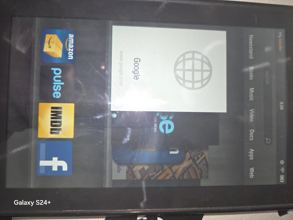 Amazon Kindle 1st gen d01400 Tablet eBook Reader - Black - Image 3 of 4