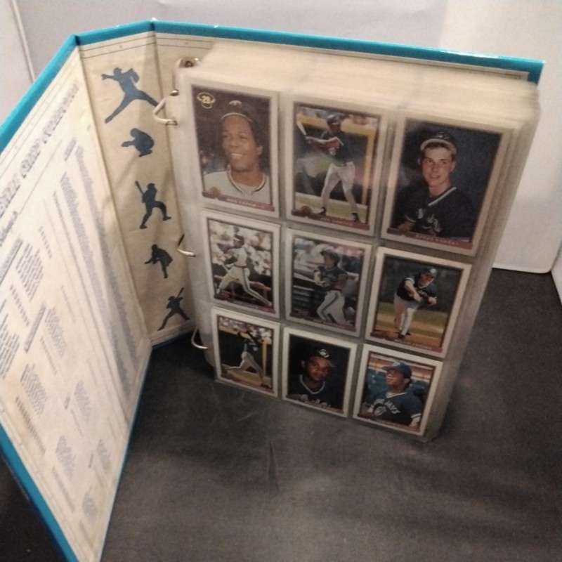 Binder Collection of Baseball Cards 1991 Bowman NOT A COMPLETE SET