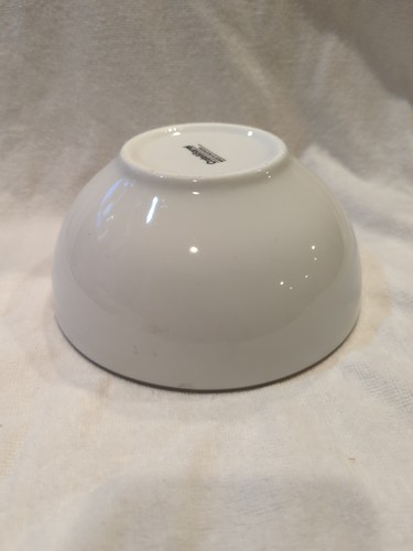 Crate Barrel Aspen Grey Band COUPE CEREAL BOWL 6-1/4" Discontinued - Picture 3 of 4