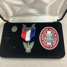 RARE Vintage 1990's Boy Scout of America EAGLE SCOUT AWARD KIT Incomplete