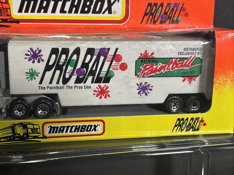 Very RARE 1993 Matchbox Convoy PRO BALL Paintball Promo UNPUNCHED! Plastic Damag - Image 3 of 4