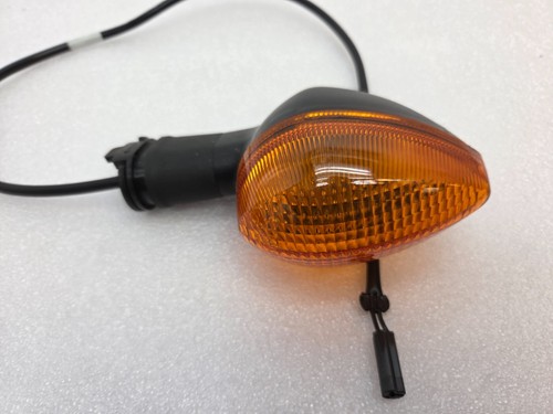 Yamaha Front Right Turn Signal Light Yamaha XSR900 18-21 Used - Picture 2 of 17
