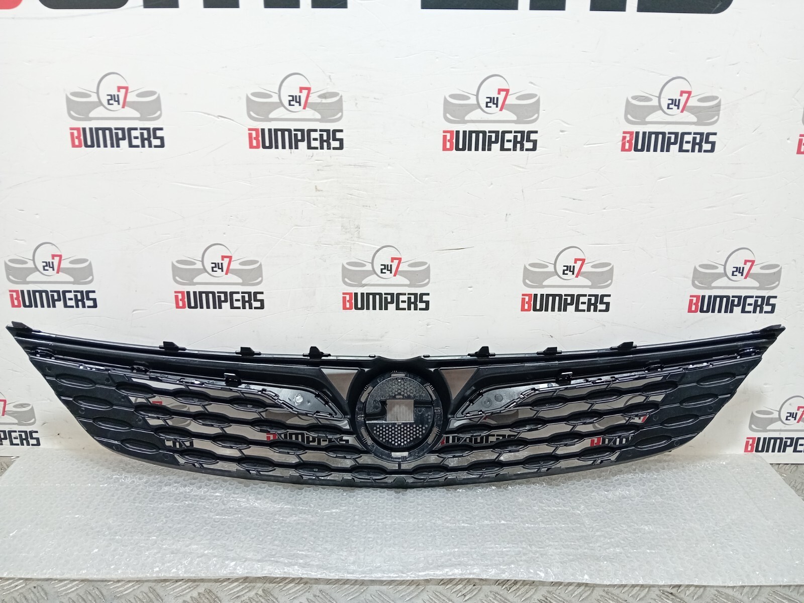 MERCEDES GLC AMG COUPE 2019 FRONT BUMPER MAIN GRILL BACKING GENUINE