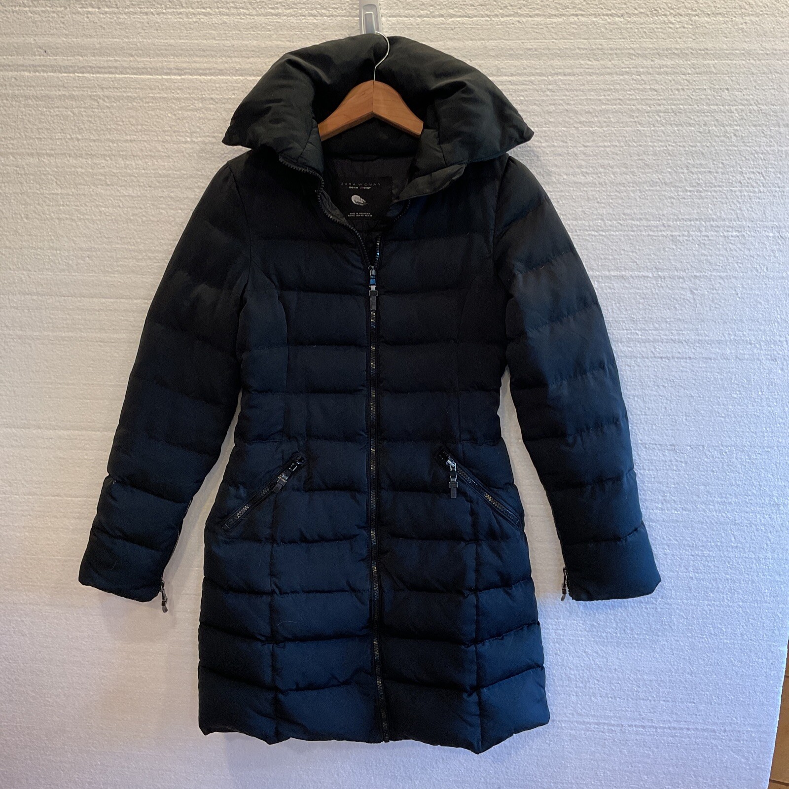 Zara Winter Down Jacket Coat Women XS Down Puffer Black Zipper Pockets Quilted