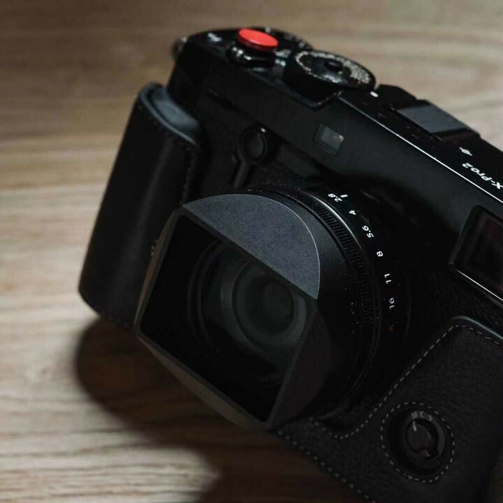 レンズ(単焦点) FUJINON XF27mmF2.8 squar hood SQUAREHOOD、「XF27mmF2.8」専用のアルミ製レンズフード