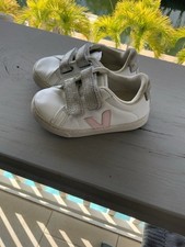Veja Esplar Kids 8.5 White Pink Leather Two Strap Glitter Sneakers - GUC