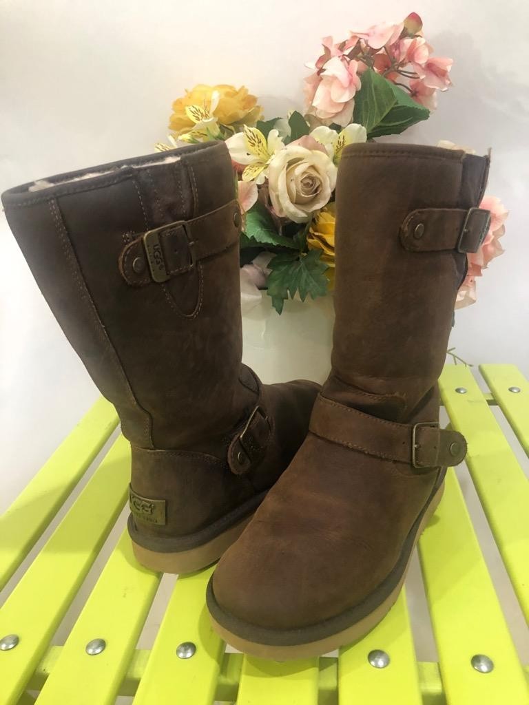 UGG Women's Sutter 1005374 SIZE 5  (bot1300