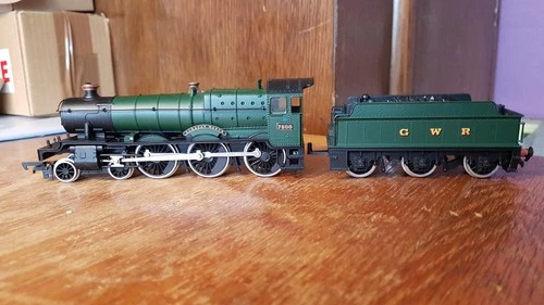 Bachmann Ref31-304 OO Gauge GWR Manor Class Loco & Tender "TORQUAY MANOR" No7800