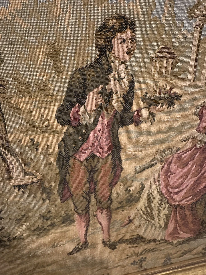 Tapiz vintage dorado con marco de madera pequeña pareja hogar colgante decoración EE. UU. Foto 2 de 4