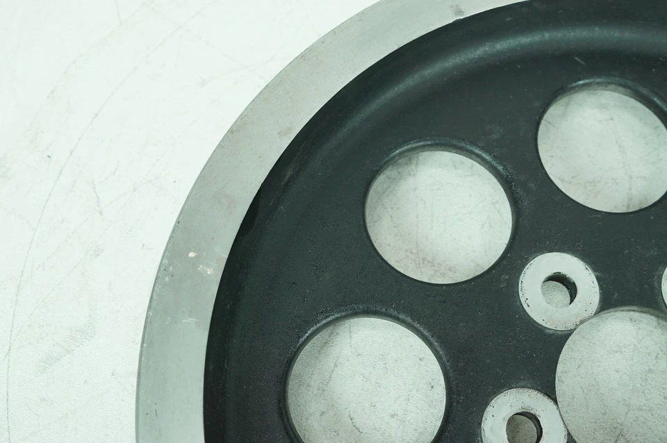 Harley Touring Road King Police 2002 OEM polea de conductor trasero piñón 70T 1-1/8" Foto 3 de 4