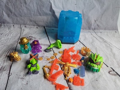 Treasure X Lot Figures Weapons And Coins