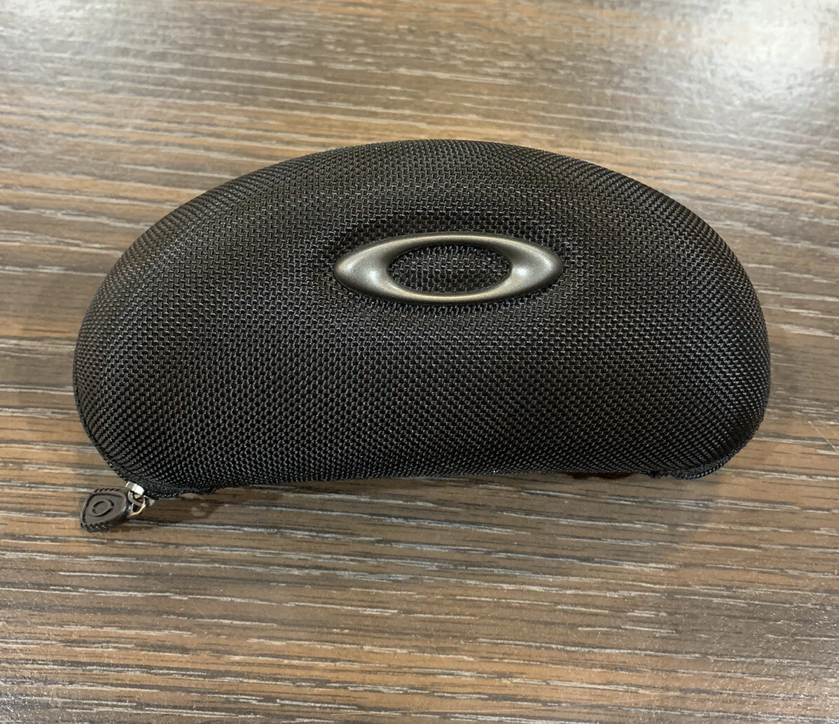 Oakley Glasses case with lenses. Accessories