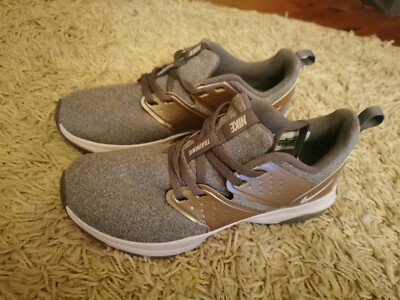 Nike Air Bella TR Premium