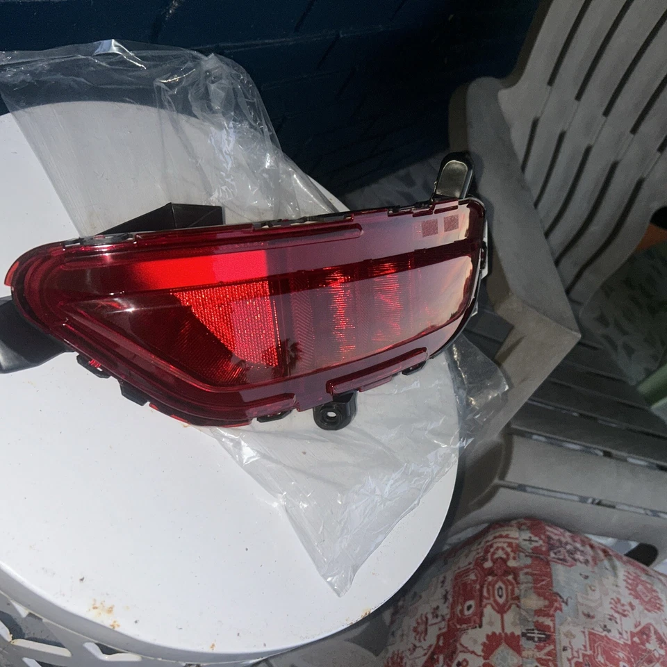 For Mazda CX-5 2017-2020 Bumper Reflector Passenger Side | CAPA | For MA1185108 - Image 2 of 4