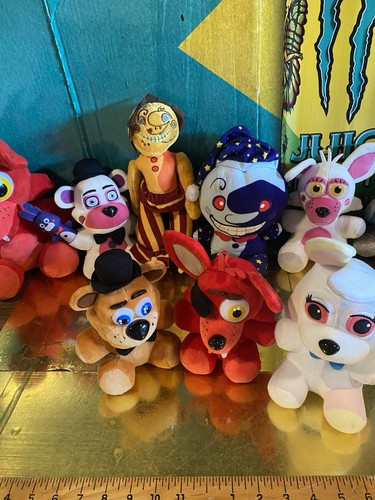 Funko Five Nights At Freddy's Lot Plush Chica Foxy Fazbear And More 8" Assorted - Picture 6 of 24