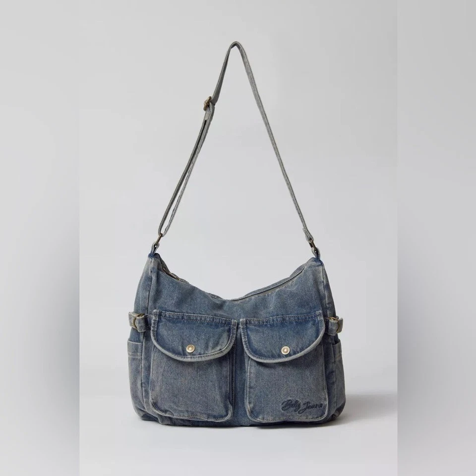 Bolso de Bolsillo Denim Grande Urban Outfitters BDG en Azul Claro Foto 3 de 4