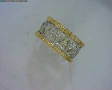 14KT. TWO-TONE WEDDING BAND STYLIZED DIAMOND TRIANGLE CENTER