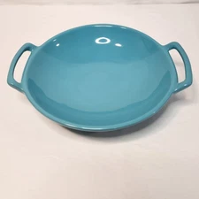 Le Creuset TURQUOISE Stoneware Wok Dish 8.75w Noodles Pasta Salad Rice Bowl NWT